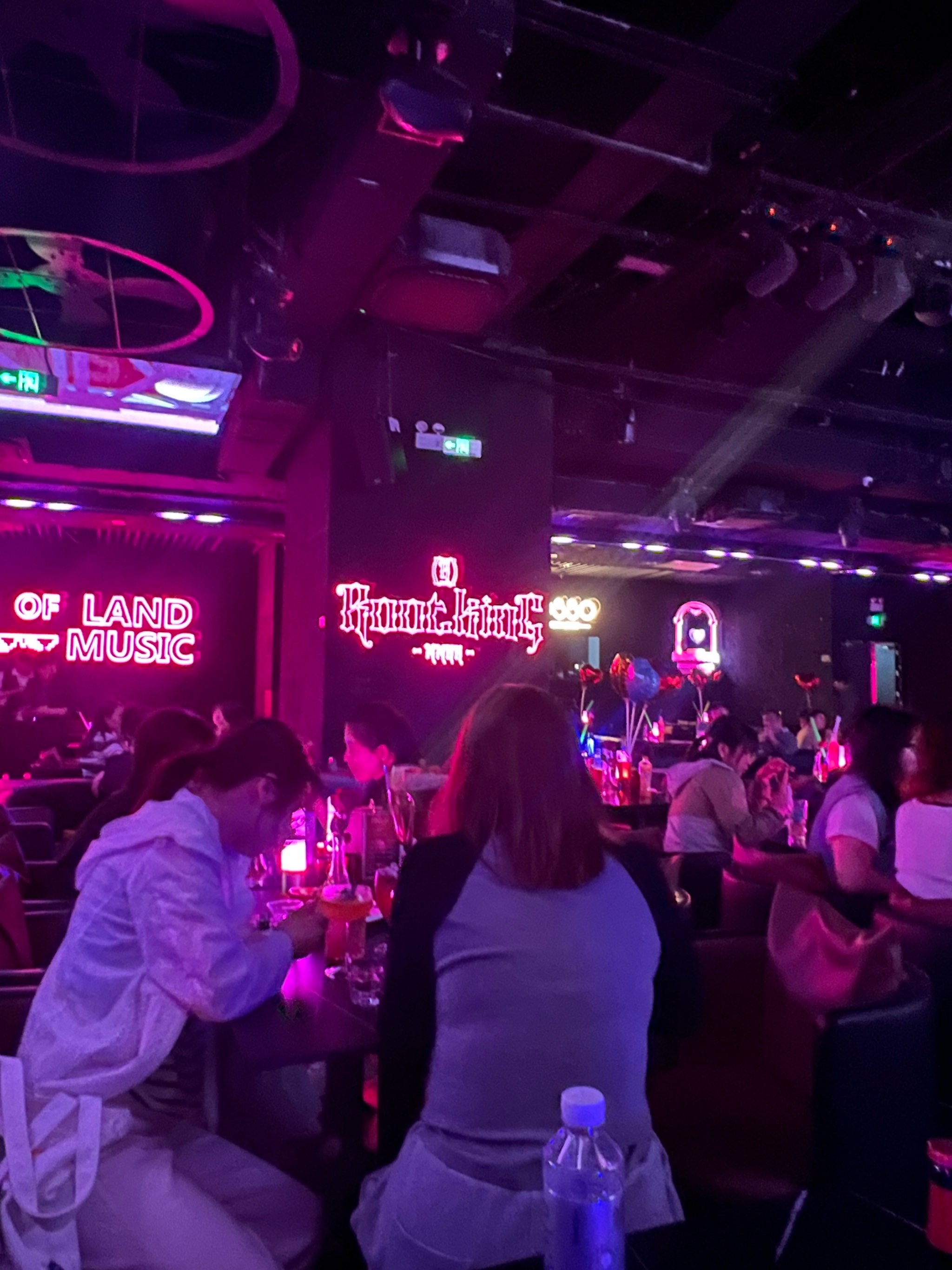 抚顺商务ktv低端场，尽情享受独特魅力-顺城区ktv预订